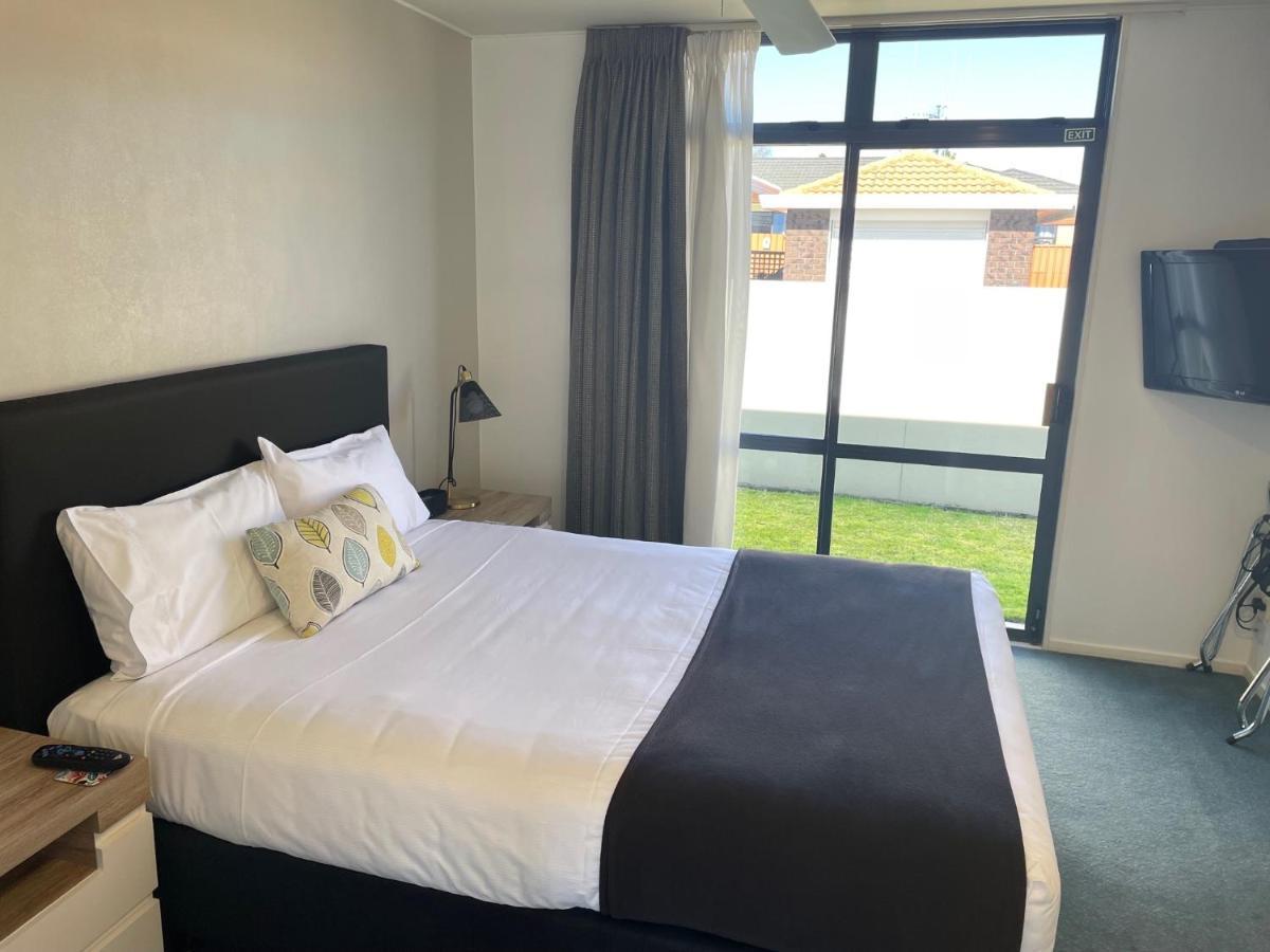 Academy Motor Inn Tauranga Zewnętrze zdjęcie